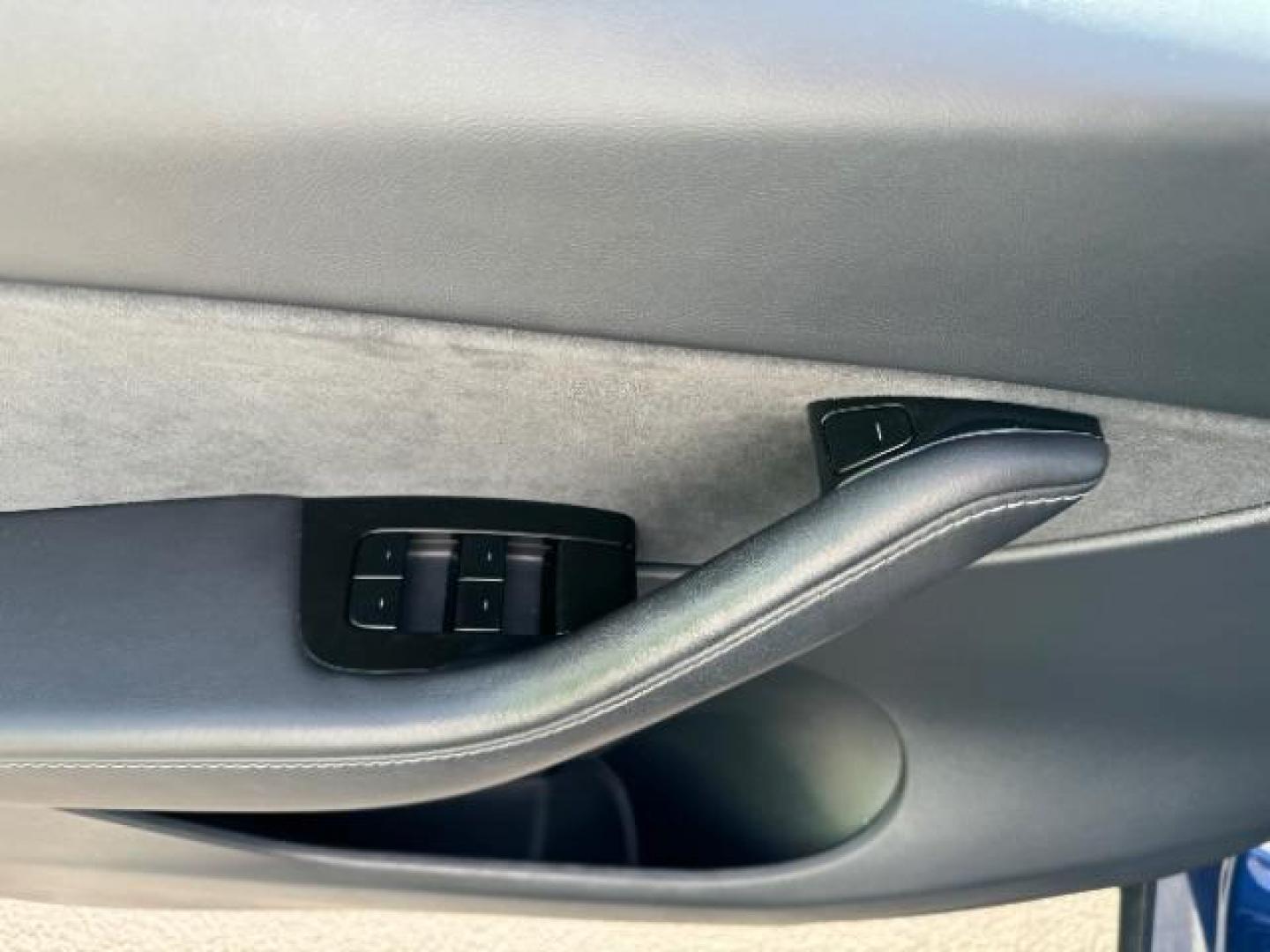 2020 Deep Blue Metallic /All Black, leatherette Tesla Model Y Long Range (5YJYGDEE2LF) with an ELECTRIC engine, 1-Speed Automatic transmission, located at 1865 East Red Hills Pkwy, St. George, 84770, (435) 628-0023, 37.120850, -113.543640 - Beautiful Long Range AWD Model Y. Excellent condition with 120k mile warranty on battery and motor. Tires are great, has roof rack, Battery still gets 285 on full charge (93% of original). ***May qualify for $4,000 EV cashback rebate*** We are setup with the IRS to directly file credit and recieve - Photo#14