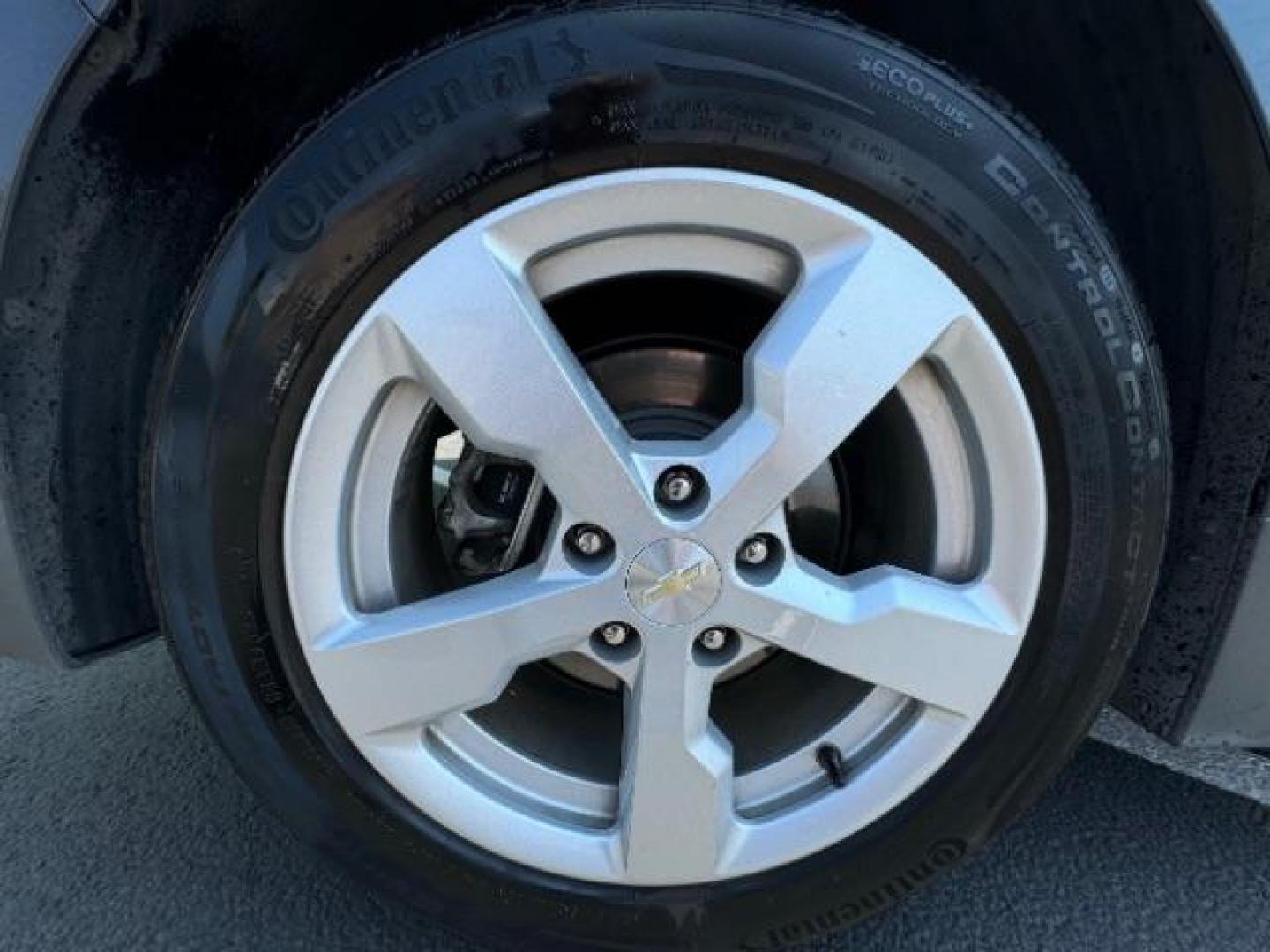 2013 Gray /Black Chevrolet Volt Premium w/ Navigation and LEP (1G1RH6E48DU) with an 1.4L L4 DOHC 16V PLUG-IN HYBRID engine, Continuously Variable Transmission transmission, located at 1865 East Red Hills Pkwy, St. George, 84770, (435) 628-0023, 37.120850, -113.543640 - ***This vehicle qualifies for the EV/Hybrid tax rebate of up to $4,000*** We are setup with the IRS to receive direct payments within 72 hours. We file the rebate online with IRS and can credit it to your down payment, reduce the sales price OR give you cashback!! These cars will not last and can o - Photo#9