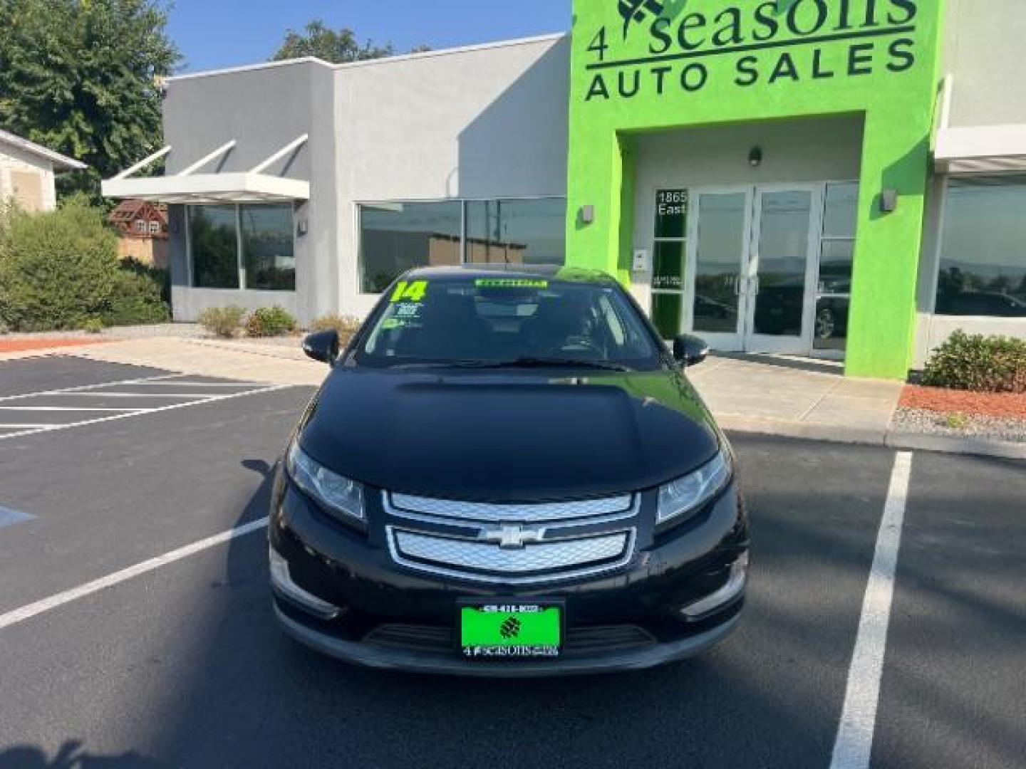 2014 Black /Black Interior Chevrolet Volt Premium w/ LEP (1G1RF6E41EU) with an 1.4L L4 DOHC 16V PLUG-IN HYBRID engine, Continuously Variable Transmission transmission, located at 1865 East Red Hills Pkwy, St. George, 84770, (435) 628-0023, 37.120850, -113.543640 - ***This vehicle qualifies for the EV/Hybrid tax rebate of up to $4,000*** We are setup with the IRS to recieve direct payments within 72 hours. We file the rebate online with IRS and can credit it to your down payment, reduce the sales price OR give you cashback!! These cars will not last and can o - Photo#1