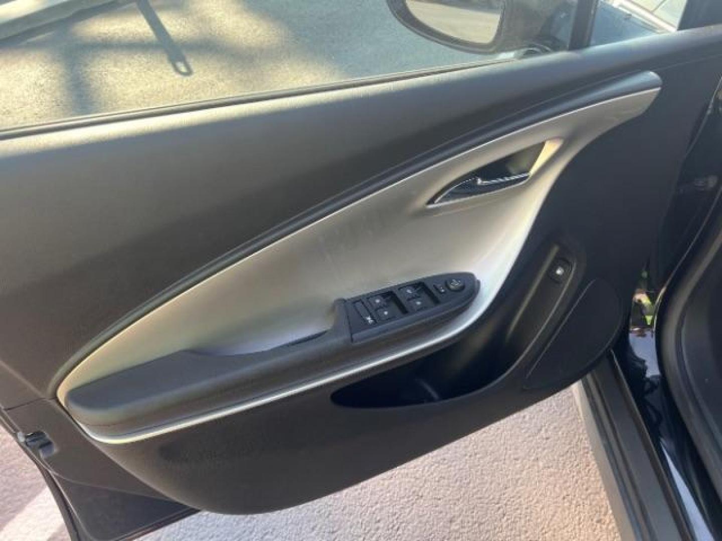 2014 Black /Black Interior Chevrolet Volt Premium w/ LEP (1G1RF6E41EU) with an 1.4L L4 DOHC 16V PLUG-IN HYBRID engine, Continuously Variable Transmission transmission, located at 1865 East Red Hills Pkwy, St. George, 84770, (435) 628-0023, 37.120850, -113.543640 - Photo#12