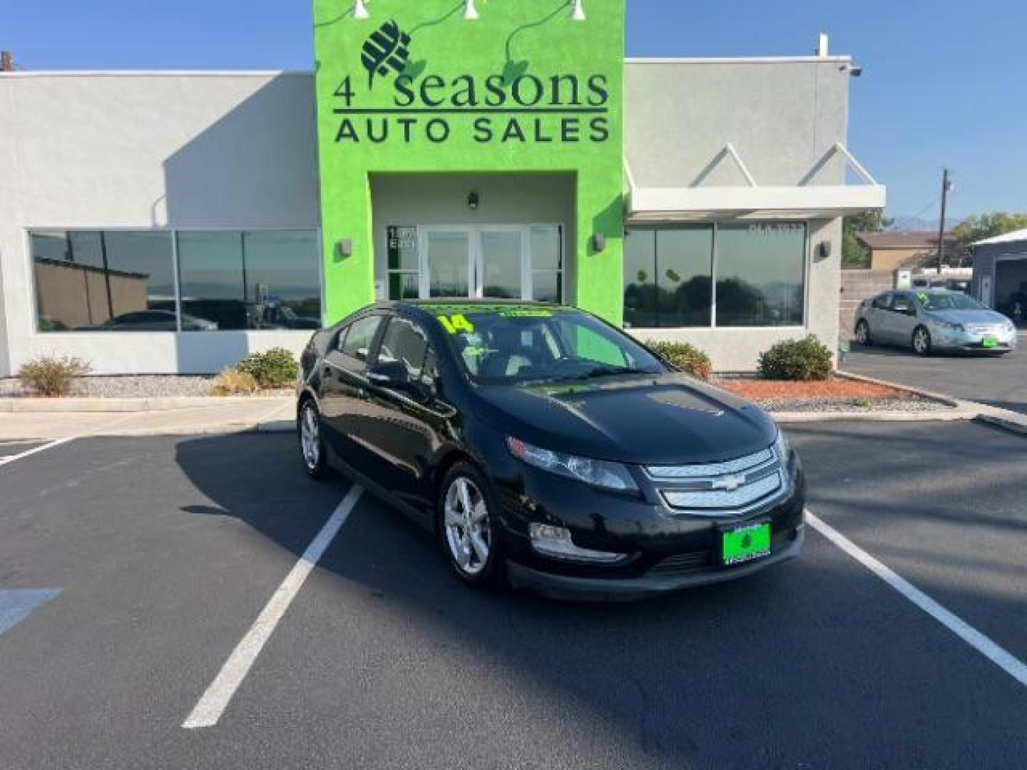 2014 Black /Black Interior Chevrolet Volt Premium w/ LEP (1G1RF6E41EU) with an 1.4L L4 DOHC 16V PLUG-IN HYBRID engine, Continuously Variable Transmission transmission, located at 1865 East Red Hills Pkwy, St. George, 84770, (435) 628-0023, 37.120850, -113.543640 - ***This vehicle qualifies for the EV/Hybrid tax rebate of up to $4,000*** We are setup with the IRS to recieve direct payments within 72 hours. We file the rebate online with IRS and can credit it to your down payment, reduce the sales price OR give you cashback!! These cars will not last and can o - Photo#0