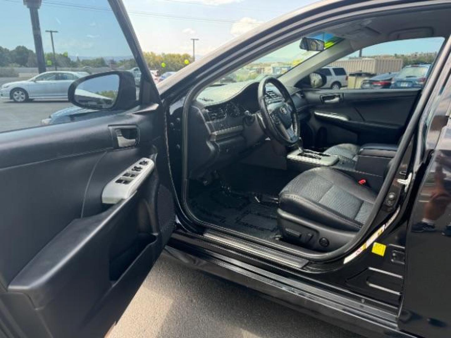 2013 Attitude Black Metallic /Black Toyota Camry SE (4T1BF1FK6DU) with an 2.5L L4 DOHC 16V engine, 6-Speed Automatic transmission, located at 940 North Main Street, Cedar City, UT, 84720, (435) 628-0023, 37.692936, -113.061897 - We specialize in helping ALL people get the best financing available. No matter your credit score, good, bad or none we can get you an amazing rate. Had a bankruptcy, divorce, or repossessions? We give you the green light to get your credit back on the road. Low down and affordable payments that fit - Photo#12
