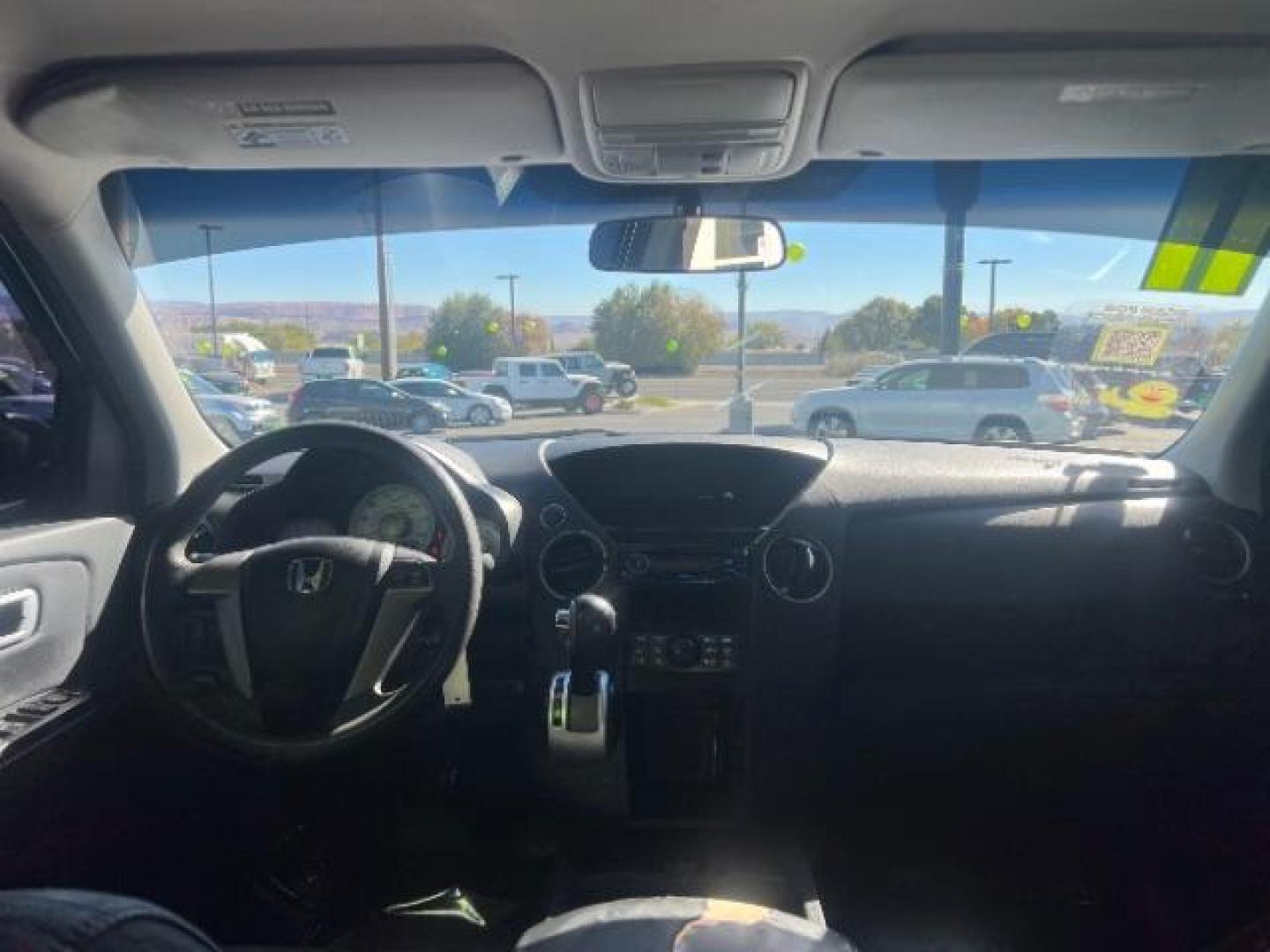 2011 Alabaster Silver Metallic /Gray Cloth Interior Honda Pilot LX 2WD 5-Spd AT (5FNYF3H23BB) with an 3.5L V6 SOHC 24V engine, 5-Speed Automatic transmission, located at 1865 East Red Hills Pkwy, St. George, 84770, (435) 628-0023, 37.120850, -113.543640 - We specialize in helping ALL people get the best financing available. No matter your credit score, good, bad or none we can get you an amazing rate. Had a bankruptcy, divorce, or repossessions? We give you the green light to get your credit back on the road. Low down and affordable payments that fit - Photo#24