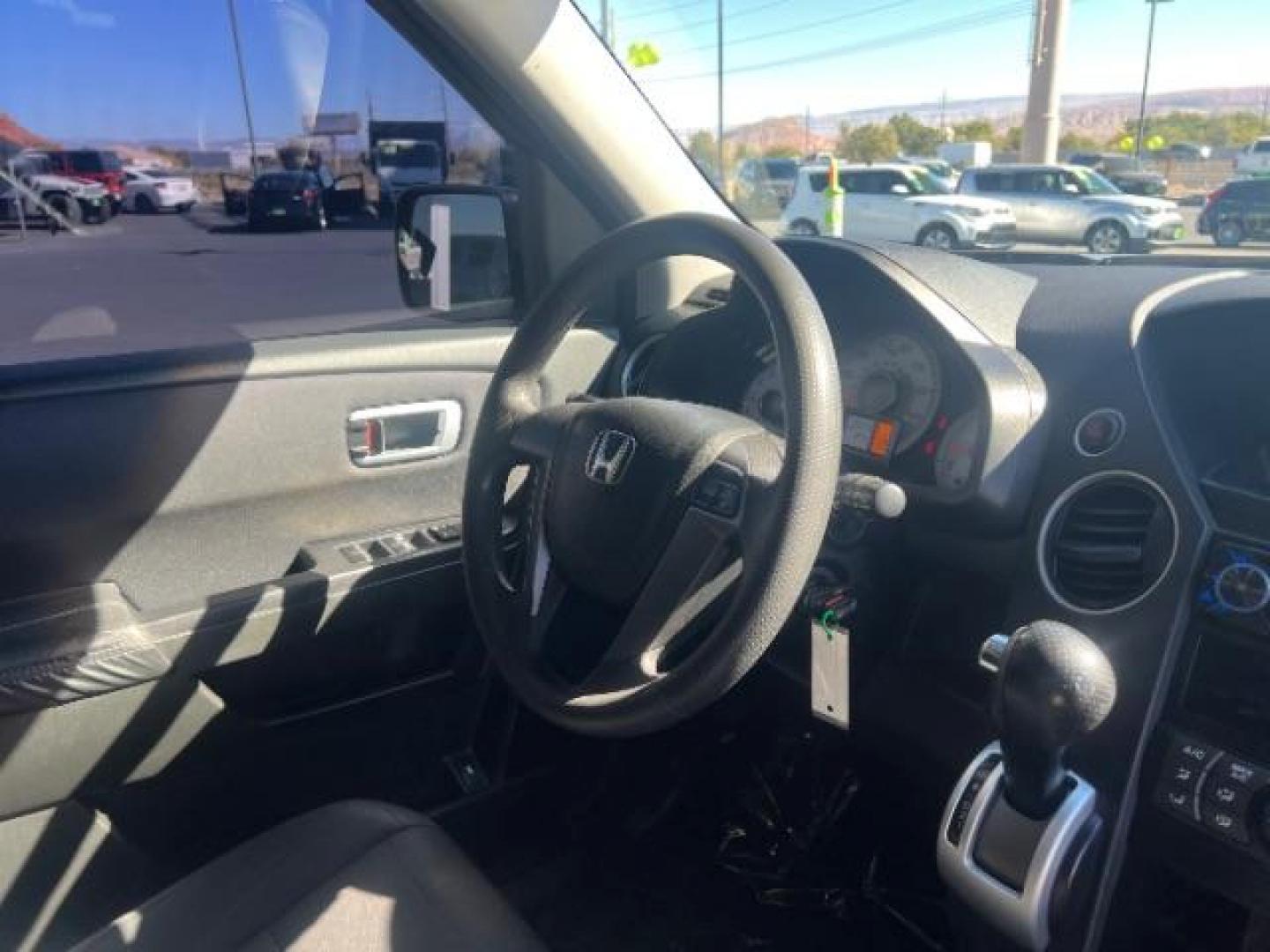 2011 Alabaster Silver Metallic /Gray Cloth Interior Honda Pilot LX 2WD 5-Spd AT (5FNYF3H23BB) with an 3.5L V6 SOHC 24V engine, 5-Speed Automatic transmission, located at 1865 East Red Hills Pkwy, St. George, 84770, (435) 628-0023, 37.120850, -113.543640 - We specialize in helping ALL people get the best financing available. No matter your credit score, good, bad or none we can get you an amazing rate. Had a bankruptcy, divorce, or repossessions? We give you the green light to get your credit back on the road. Low down and affordable payments that fit - Photo#34
