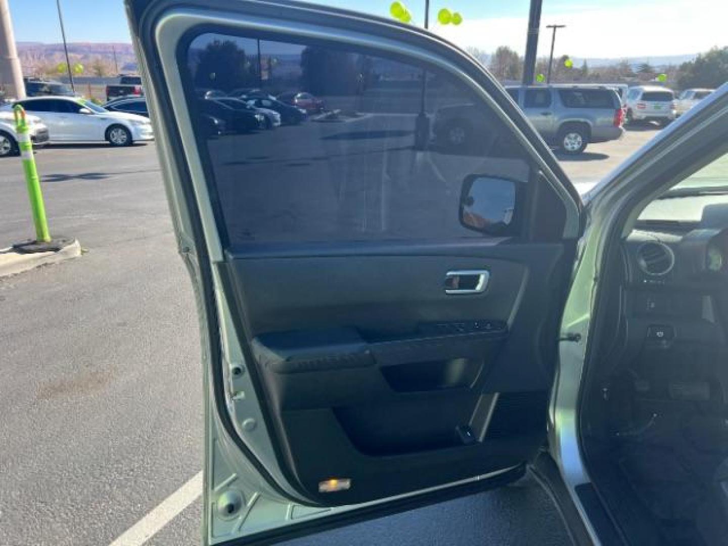 2011 Alabaster Silver Metallic /Gray Cloth Interior Honda Pilot LX 2WD 5-Spd AT (5FNYF3H23BB) with an 3.5L V6 SOHC 24V engine, 5-Speed Automatic transmission, located at 1865 East Red Hills Pkwy, St. George, 84770, (435) 628-0023, 37.120850, -113.543640 - We specialize in helping ALL people get the best financing available. No matter your credit score, good, bad or none we can get you an amazing rate. Had a bankruptcy, divorce, or repossessions? We give you the green light to get your credit back on the road. Low down and affordable payments that fit - Photo#12