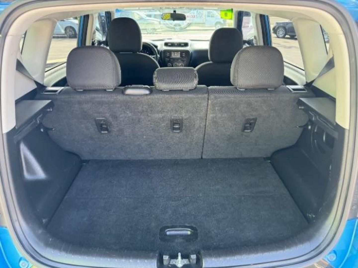 2016 Fathom Blue /Black, cloth Kia Soul + (KNDJP3A51G7) with an 2.0L L4 DOHC 16V engine, 6-Speed Automatic transmission, located at 940 North Main Street, Cedar City, UT, 84720, (435) 628-0023, 37.692936, -113.061897 - Photo#27