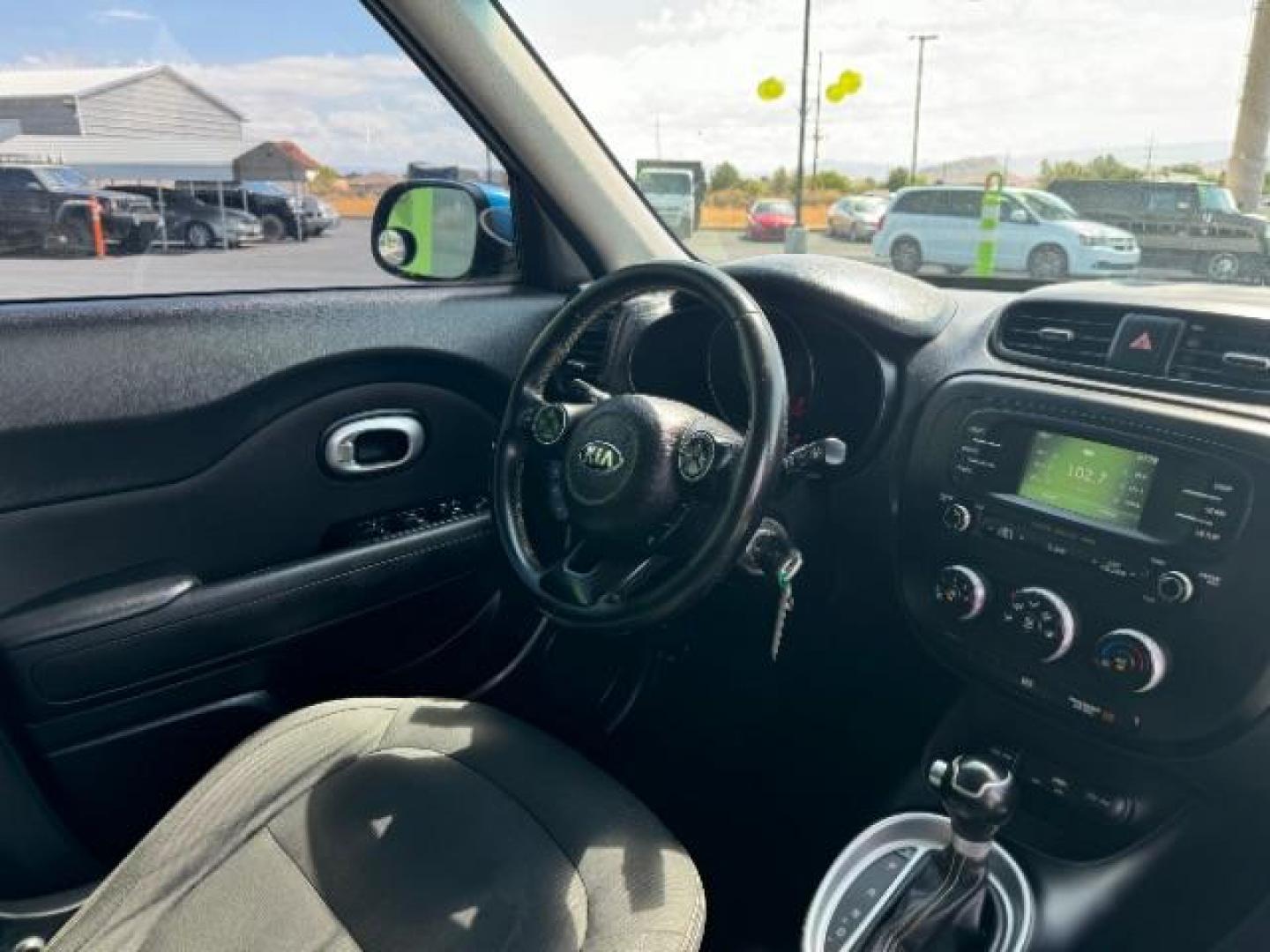 2016 Fathom Blue /Black, cloth Kia Soul + (KNDJP3A51G7) with an 2.0L L4 DOHC 16V engine, 6-Speed Automatic transmission, located at 940 North Main Street, Cedar City, UT, 84720, (435) 628-0023, 37.692936, -113.061897 - Photo#35