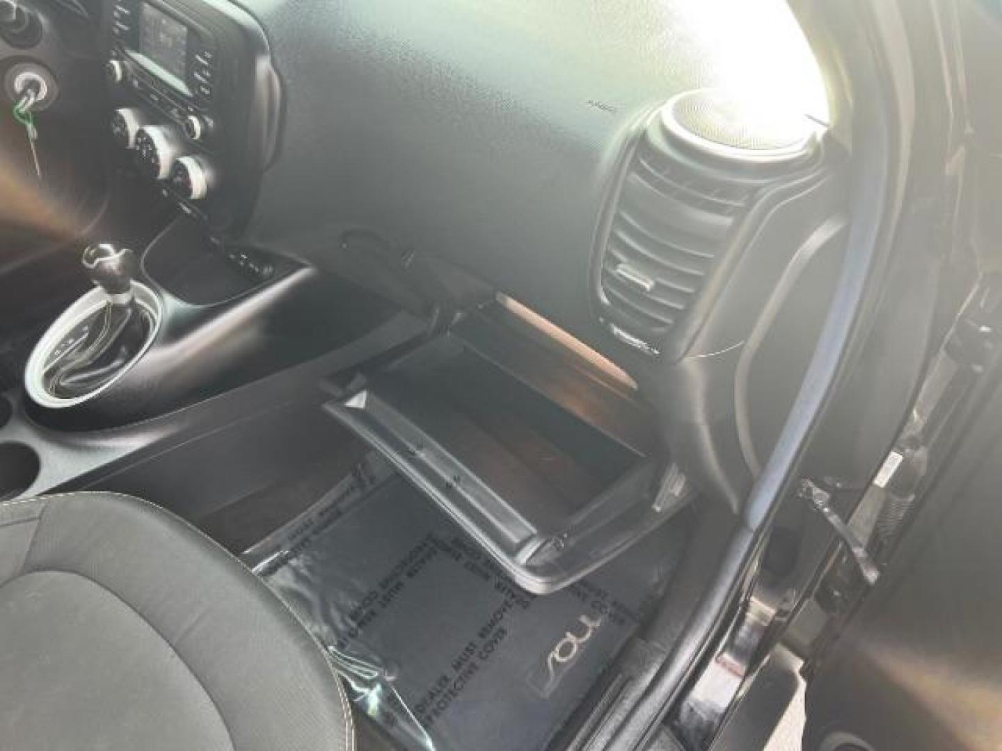 2016 Shadow Black /Gray Two-Tone, cloth Kia Soul + (KNDJP3A5XG7) with an 2.0L L4 DOHC 16V engine, 6-Speed Automatic transmission, located at 1865 East Red Hills Pkwy, St. George, 84770, (435) 628-0023, 37.120850, -113.543640 - THis Kia Soul has a brand new engine from Kia and ready to be broken in.We specialize in helping ALL people get the best financing available. No matter your credit score, good, bad or none we can get you an amazing rate. Had a bankruptcy, divorce, or repossessions? We give you the green light to get - Photo#29