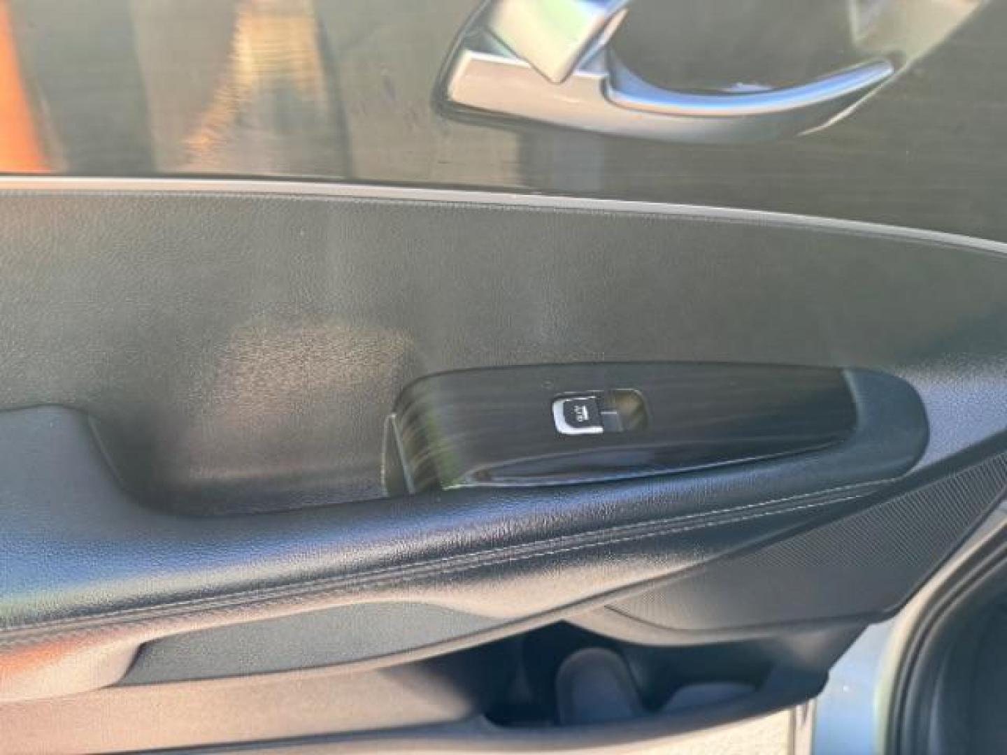 2020 Imperial Blue /Satin Black, cloth Kia Sorento LX 2WD (5XYPG4A38LG) with an 2.4L L4 DOHC 16V engine, 6-Speed Automatic transmission, located at 1865 East Red Hills Pkwy, St. George, 84770, (435) 628-0023, 37.120850, -113.543640 - Photo#22
