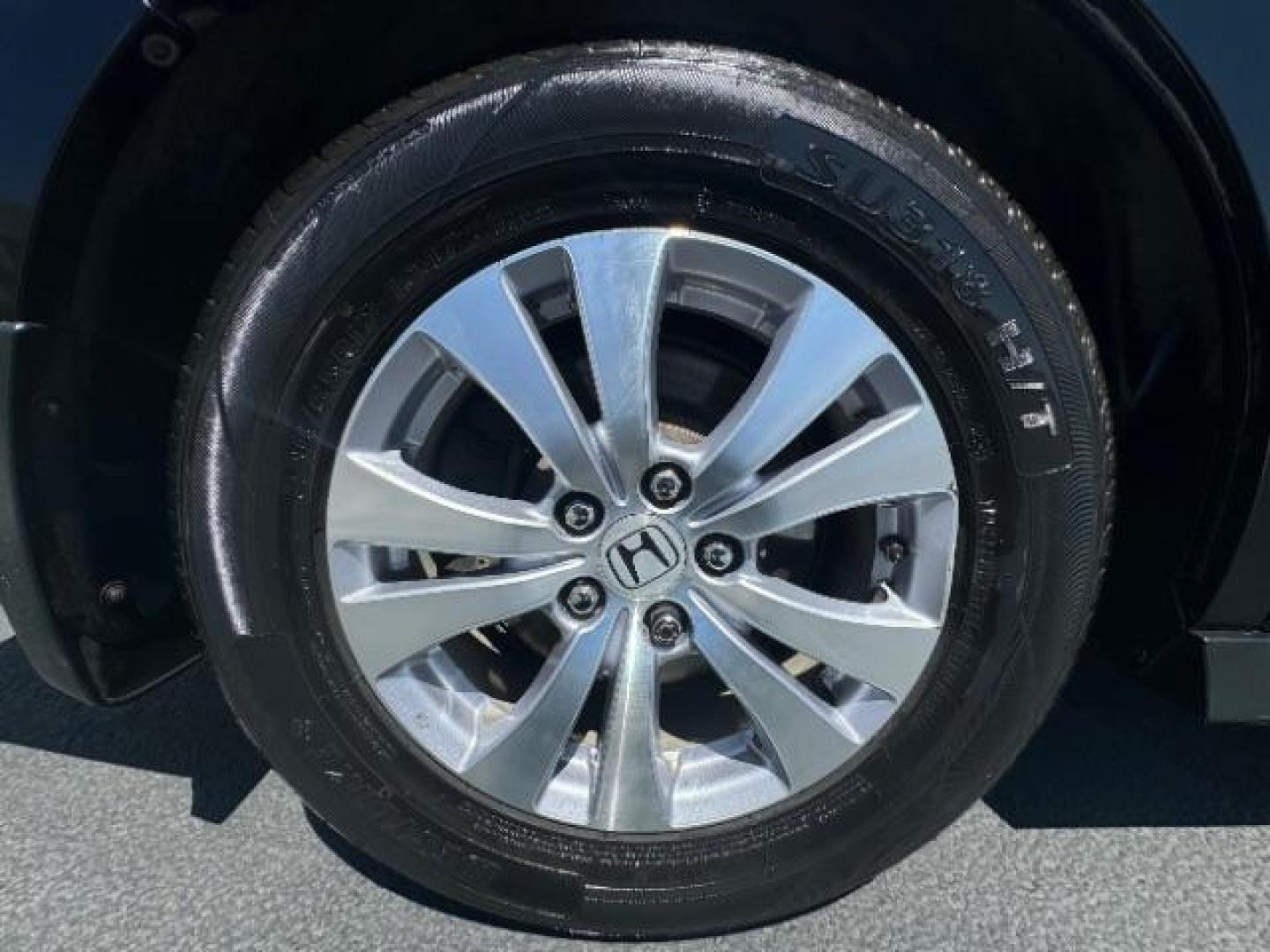 2016 Crystal Black Pearl /Truffle, cloth Honda Odyssey SE (5FNRL5H36GB) with an 3.5L V6 SOHC 24V engine, 6-Speed Automatic transmission, located at 1865 East Red Hills Pkwy, St. George, 84770, (435) 628-0023, 37.120850, -113.543640 - We specialize in helping ALL people get the best financing available. No matter your credit score, good, bad or none we can get you an amazing rate. Had a bankruptcy, divorce, or repossessions? We give you the green light to get your credit back on the road. Low down and affordable payments that fit - Photo#9