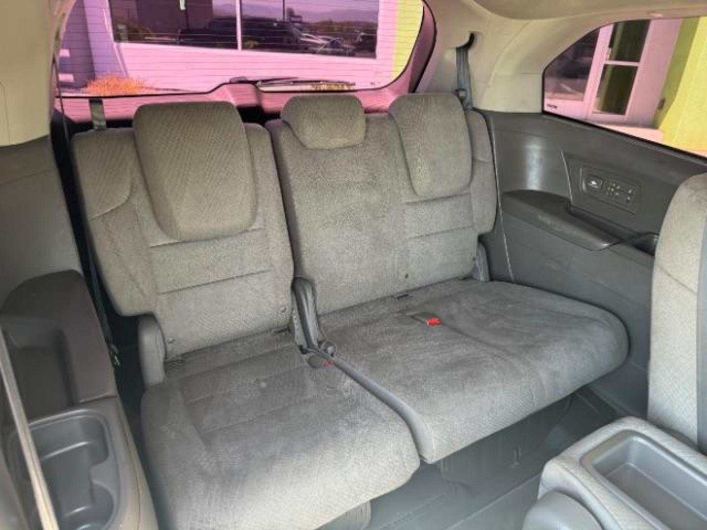 2016 Crystal Black Pearl /Truffle, cloth Honda Odyssey SE (5FNRL5H36GB) with an 3.5L V6 SOHC 24V engine, 6-Speed Automatic transmission, located at 1865 East Red Hills Pkwy, St. George, 84770, (435) 628-0023, 37.120850, -113.543640 - We specialize in helping ALL people get the best financing available. No matter your credit score, good, bad or none we can get you an amazing rate. Had a bankruptcy, divorce, or repossessions? We give you the green light to get your credit back on the road. Low down and affordable payments that fit - Photo#32