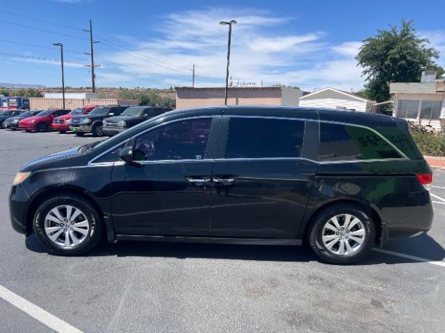 2016 Crystal Black Pearl /Gray, cloth Honda Odyssey SE (5FNRL5H36GB) with an 3.5L V6 SOHC 24V engine, 6-Speed Automatic transmission, located at 1865 East Red Hills Pkwy, St. George, 84770, (435) 628-0023, 37.120850, -113.543640 - We specialize in helping ALL people get the best financing available. No matter your credit score, good, bad or none we can get you an amazing rate. Had a bankruptcy, divorce, or repossessions? We give you the green light to get your credit back on the road. Low down and affordable payments that fit - Photo#3