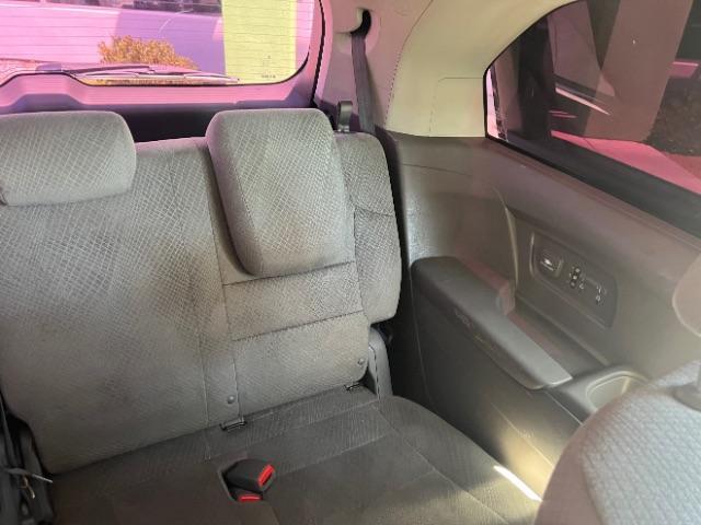 2016 Crystal Black Pearl /Gray, cloth Honda Odyssey SE (5FNRL5H36GB) with an 3.5L V6 SOHC 24V engine, 6-Speed Automatic transmission, located at 1865 East Red Hills Pkwy, St. George, 84770, (435) 628-0023, 37.120850, -113.543640 - We specialize in helping ALL people get the best financing available. No matter your credit score, good, bad or none we can get you an amazing rate. Had a bankruptcy, divorce, or repossessions? We give you the green light to get your credit back on the road. Low down and affordable payments that fit - Photo#24