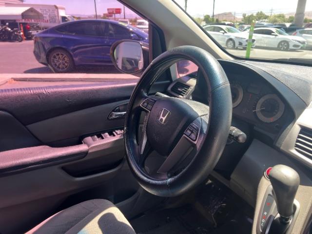 2016 Crystal Black Pearl /Gray, cloth Honda Odyssey SE (5FNRL5H36GB) with an 3.5L V6 SOHC 24V engine, 6-Speed Automatic transmission, located at 1865 East Red Hills Pkwy, St. George, 84770, (435) 628-0023, 37.120850, -113.543640 - We specialize in helping ALL people get the best financing available. No matter your credit score, good, bad or none we can get you an amazing rate. Had a bankruptcy, divorce, or repossessions? We give you the green light to get your credit back on the road. Low down and affordable payments that fit - Photo#30