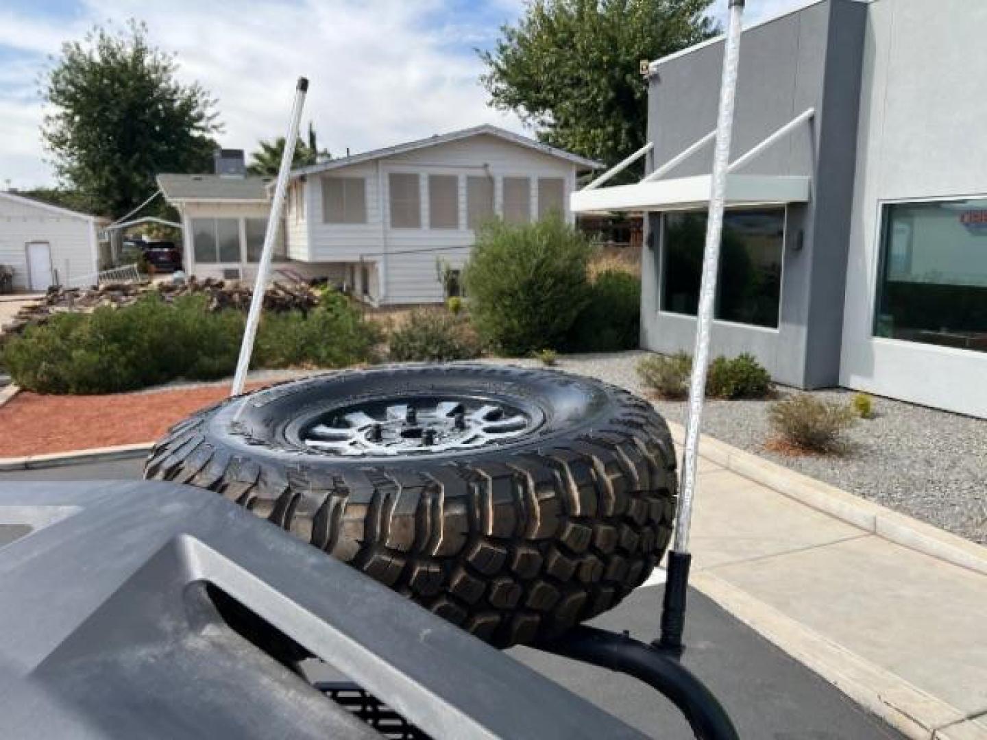 2020 Green /Black Honda Talon 1000R (1HFVE0542L4) with an 1000 engine, Automatic transmission, located at 1865 East Red Hills Pkwy, St. George, 84770, (435) 628-0023, 37.120850, -113.543640 - Excellent condition HONDA TALON 1000R. Street legal kit. Upgraded Weller suspension, Foodlights, Spare tire, LED Whips. This thing is super fast and a blast to drive off road. Call or text us for more info! - Photo#16