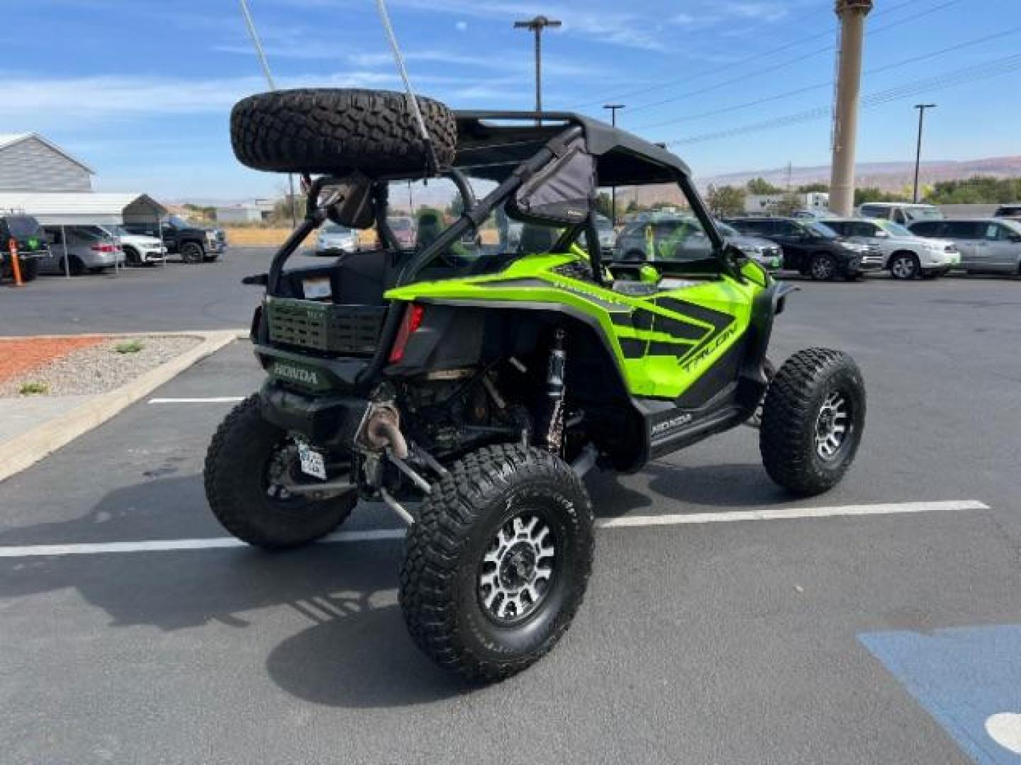 2020 Green /Black Honda Talon 1000R (1HFVE0542L4) with an 1000 engine, Automatic transmission, located at 1865 East Red Hills Pkwy, St. George, 84770, (435) 628-0023, 37.120850, -113.543640 - Excellent condition HONDA TALON 1000R. Street legal kit. Upgraded Weller suspension, Foodlights, Spare tire, LED Whips. This thing is super fast and a blast to drive off road. Call or text us for more info! - Photo#6