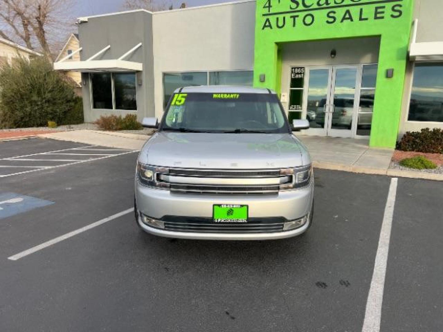 2015 Ingot Silver Metallic /Charcoal Black, leather Ford Flex Limited AWD (2FMHK6D82FB) with an 3.5L V6 DOHC 24V engine, 6-Speed Automatic Overdrive transmission, located at 940 North Main Street, Cedar City, UT, 84720, (435) 628-0023, 37.692936, -113.061897 - We specialize in helping ALL people get the best financing available. No matter your credit score, good, bad or none we can get you an amazing rate. Had a bankruptcy, divorce, or repossessions? We give you the green light to get your credit back on the road. Low down and affordable payments that fit - Photo#1