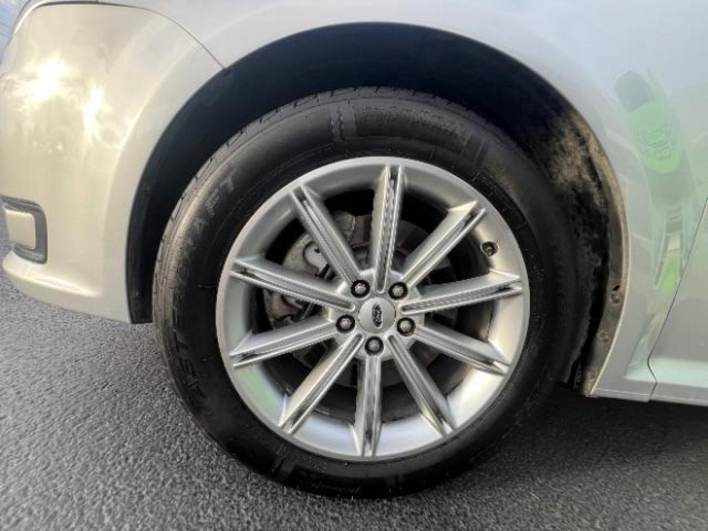 2015 Ingot Silver Metallic /Charcoal Black, leather Ford Flex Limited AWD (2FMHK6D82FB) with an 3.5L V6 DOHC 24V engine, 6-Speed Automatic Overdrive transmission, located at 940 North Main Street, Cedar City, UT, 84720, (435) 628-0023, 37.692936, -113.061897 - We specialize in helping ALL people get the best financing available. No matter your credit score, good, bad or none we can get you an amazing rate. Had a bankruptcy, divorce, or repossessions? We give you the green light to get your credit back on the road. Low down and affordable payments that fit - Photo#9