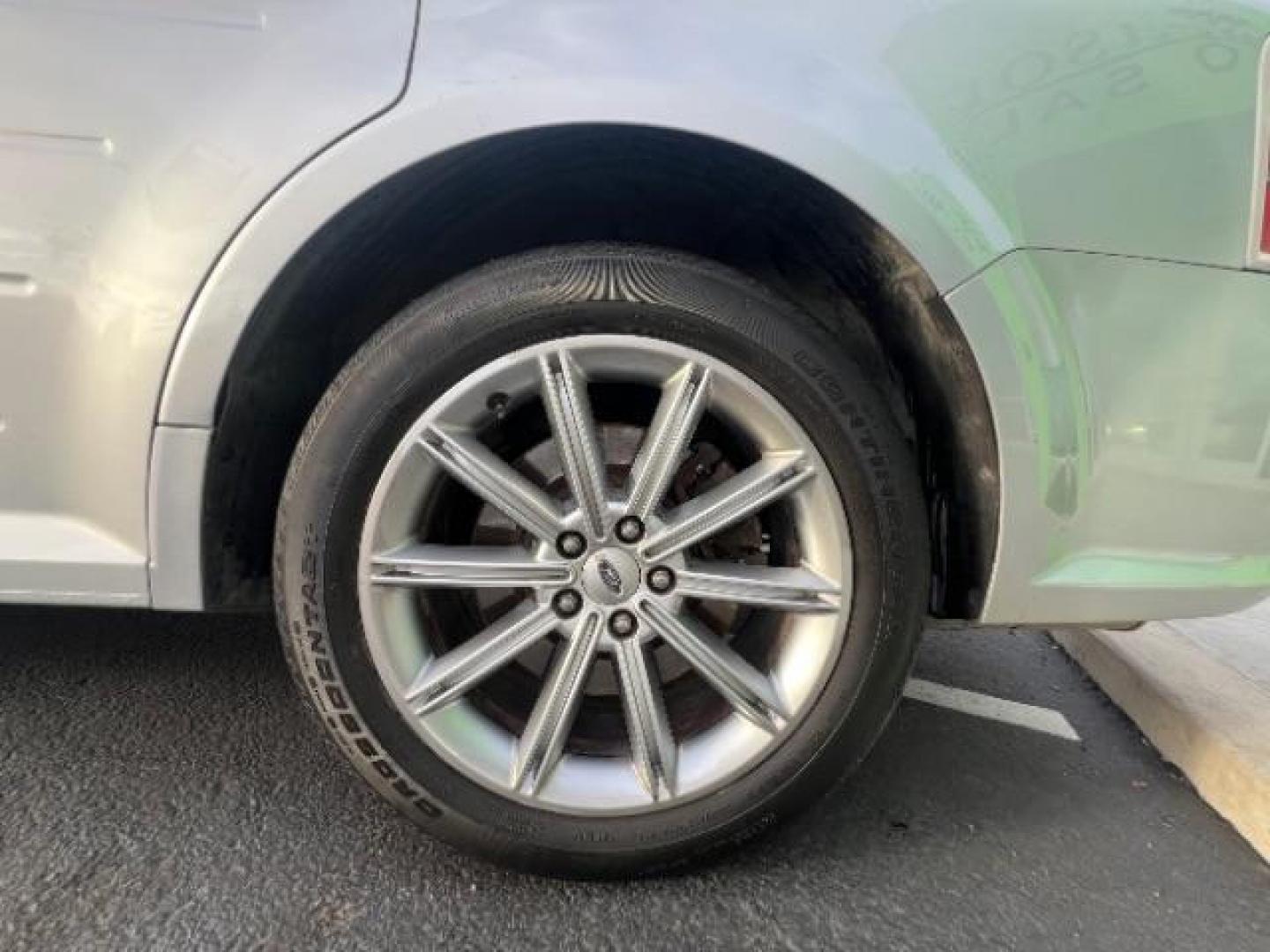 2015 Ingot Silver Metallic /Charcoal Black, leather Ford Flex Limited AWD (2FMHK6D82FB) with an 3.5L V6 DOHC 24V engine, 6-Speed Automatic Overdrive transmission, located at 940 North Main Street, Cedar City, UT, 84720, (435) 628-0023, 37.692936, -113.061897 - We specialize in helping ALL people get the best financing available. No matter your credit score, good, bad or none we can get you an amazing rate. Had a bankruptcy, divorce, or repossessions? We give you the green light to get your credit back on the road. Low down and affordable payments that fit - Photo#10