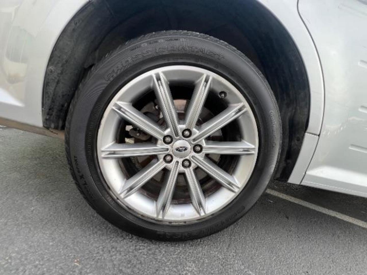 2015 Ingot Silver Metallic /Charcoal Black, leather Ford Flex Limited AWD (2FMHK6D82FB) with an 3.5L V6 DOHC 24V engine, 6-Speed Automatic Overdrive transmission, located at 940 North Main Street, Cedar City, UT, 84720, (435) 628-0023, 37.692936, -113.061897 - We specialize in helping ALL people get the best financing available. No matter your credit score, good, bad or none we can get you an amazing rate. Had a bankruptcy, divorce, or repossessions? We give you the green light to get your credit back on the road. Low down and affordable payments that fit - Photo#11