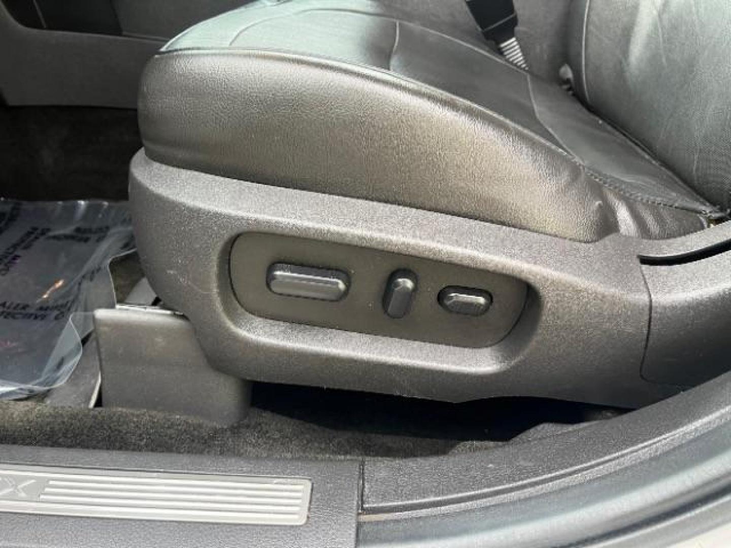 2015 Ingot Silver Metallic /Charcoal Black, leather Ford Flex Limited AWD (2FMHK6D82FB) with an 3.5L V6 DOHC 24V engine, 6-Speed Automatic Overdrive transmission, located at 940 North Main Street, Cedar City, UT, 84720, (435) 628-0023, 37.692936, -113.061897 - We specialize in helping ALL people get the best financing available. No matter your credit score, good, bad or none we can get you an amazing rate. Had a bankruptcy, divorce, or repossessions? We give you the green light to get your credit back on the road. Low down and affordable payments that fit - Photo#13