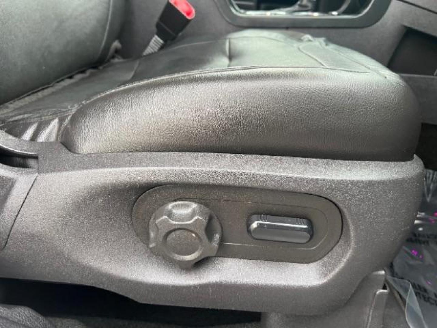 2015 Ingot Silver Metallic /Charcoal Black, leather Ford Flex Limited AWD (2FMHK6D82FB) with an 3.5L V6 DOHC 24V engine, 6-Speed Automatic Overdrive transmission, located at 940 North Main Street, Cedar City, UT, 84720, (435) 628-0023, 37.692936, -113.061897 - We specialize in helping ALL people get the best financing available. No matter your credit score, good, bad or none we can get you an amazing rate. Had a bankruptcy, divorce, or repossessions? We give you the green light to get your credit back on the road. Low down and affordable payments that fit - Photo#32