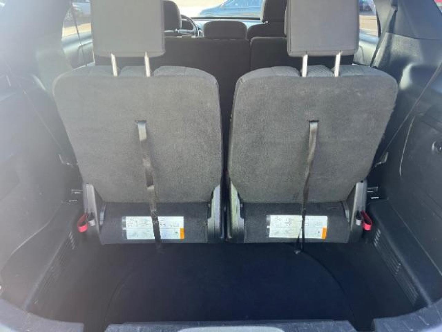 2017 Blue Jeans Metallic /Dark Earth w/Ebony Black, leather/sueded microfibe Ford Explorer XLT 4WD (1FM5K8D80HG) with an 3.5L V6 DOHC 24V engine, 6-Speed Automatic transmission, located at 940 North Main Street, Cedar City, UT, 84720, (435) 628-0023, 37.692936, -113.061897 - We specialize in helping ALL people get the best financing available. No matter your credit score, good, bad or none we can get you an amazing rate. Had a bankruptcy, divorce, or repossessions? We give you the green light to get your credit back on the road. Low down and affordable payments that fit - Photo#26