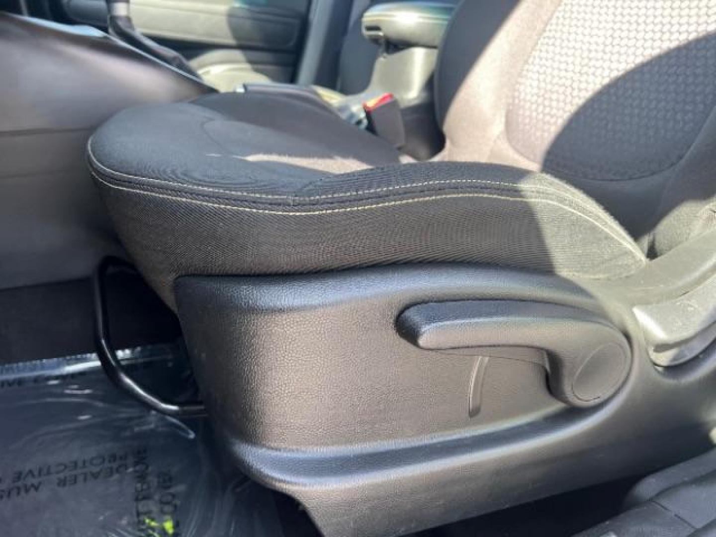 2014 Clover Green /Black Kia Soul + (KNDJP3A5XE7) with an 2.0L L4 DOHC 16V engine, 6-Speed Automatic transmission, located at 1865 East Red Hills Pkwy, St. George, 84770, (435) 628-0023, 37.120850, -113.543640 - We specialize in helping ALL people get the best financing available. No matter your credit score, good, bad or none we can get you an amazing rate. Had a bankruptcy, divorce, or repossessions? We give you the green light to get your credit back on the road. Low down and affordable payments that fit - Photo#13