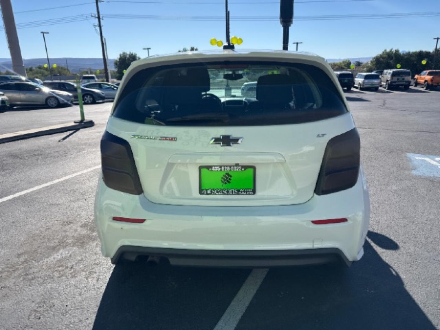 2017 Summit White /Dark Pewter/Dark Titanium, premium cloth Chevrolet Sonic LT Manual 5-Door (1G1JC6SBXH4) with an 1.4L L4 DOHC 24V TURBO engine, 5-Speed Manual transmission, located at 1865 East Red Hills Pkwy, St. George, 84770, (435) 628-0023, 37.120850, -113.543640- Photo#4