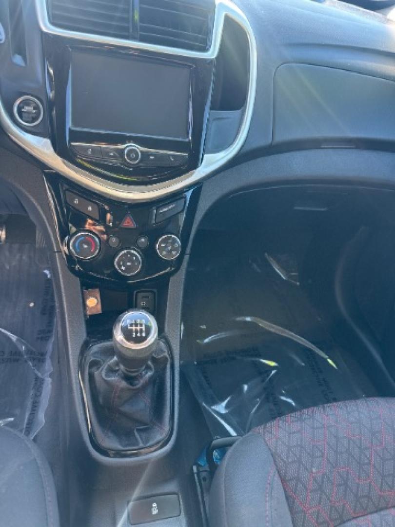 2017 Summit White /Dark Pewter/Dark Titanium, premium cloth Chevrolet Sonic LT Manual 5-Door (1G1JC6SBXH4) with an 1.4L L4 DOHC 24V TURBO engine, 5-Speed Manual transmission, located at 1865 East Red Hills Pkwy, St. George, 84770, (435) 628-0023, 37.120850, -113.543640- Photo#22