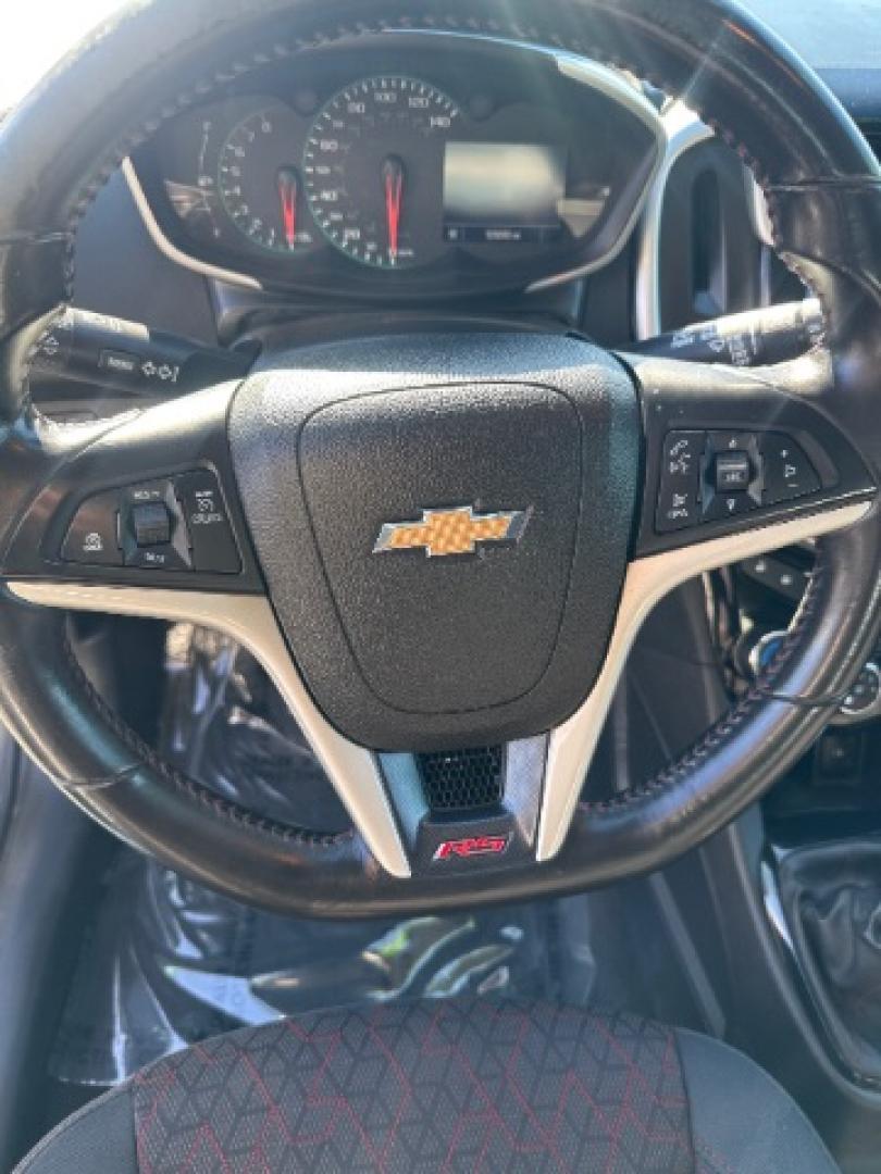 2017 Summit White /Dark Pewter/Dark Titanium, premium cloth Chevrolet Sonic LT Manual 5-Door (1G1JC6SBXH4) with an 1.4L L4 DOHC 24V TURBO engine, 5-Speed Manual transmission, located at 1865 East Red Hills Pkwy, St. George, 84770, (435) 628-0023, 37.120850, -113.543640- Photo#27