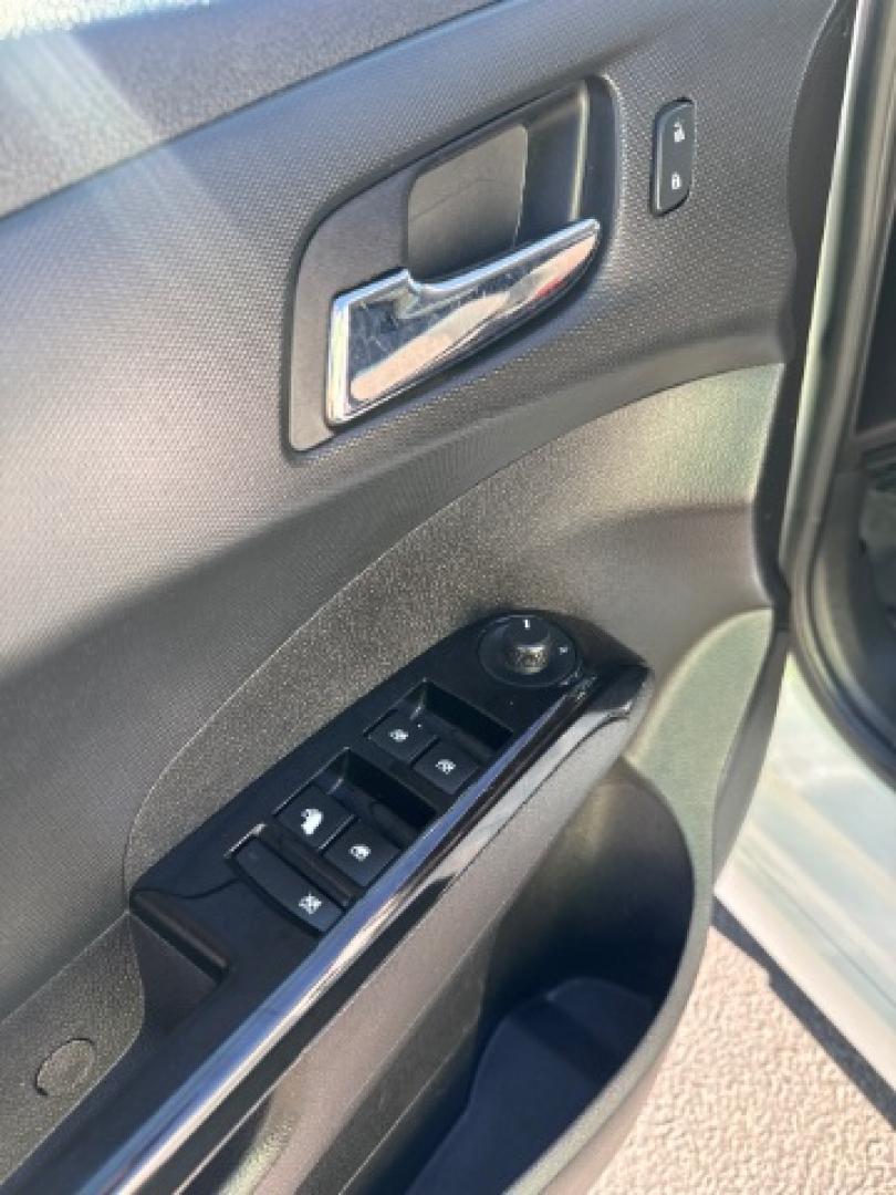 2017 Summit White /Dark Pewter/Dark Titanium, premium cloth Chevrolet Sonic LT Manual 5-Door (1G1JC6SBXH4) with an 1.4L L4 DOHC 24V TURBO engine, 5-Speed Manual transmission, located at 1865 East Red Hills Pkwy, St. George, 84770, (435) 628-0023, 37.120850, -113.543640- Photo#29