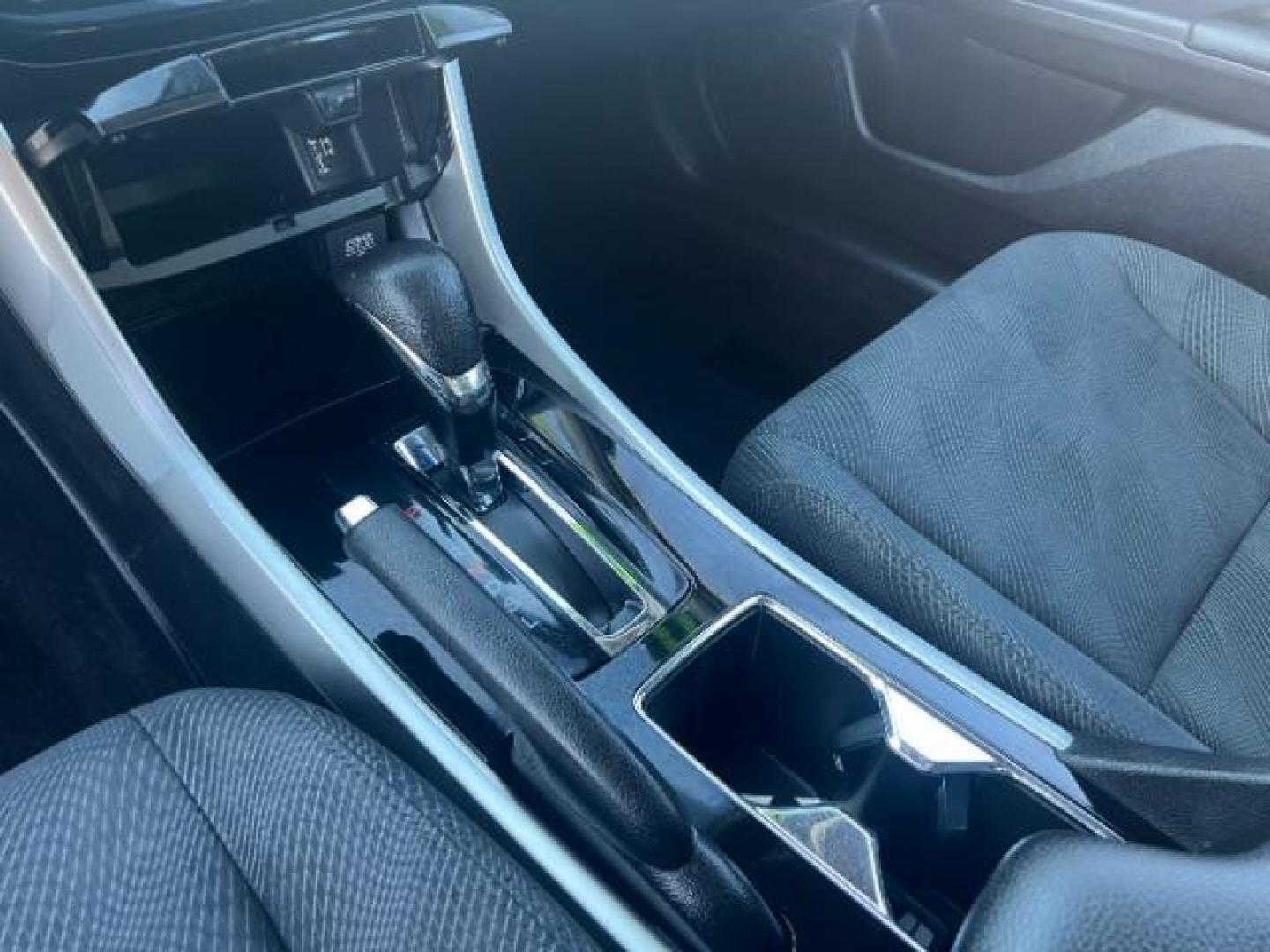 2017 Silver /Black, cloth Honda Accord EX Sedan CVT (1HGCR2F70HA) with an 2.4L L4 DOHC 16V engine, Continuously Variable Transmission transmission, located at 1865 East Red Hills Pkwy, St. George, 84770, (435) 628-0023, 37.120850, -113.543640 - Photo#17