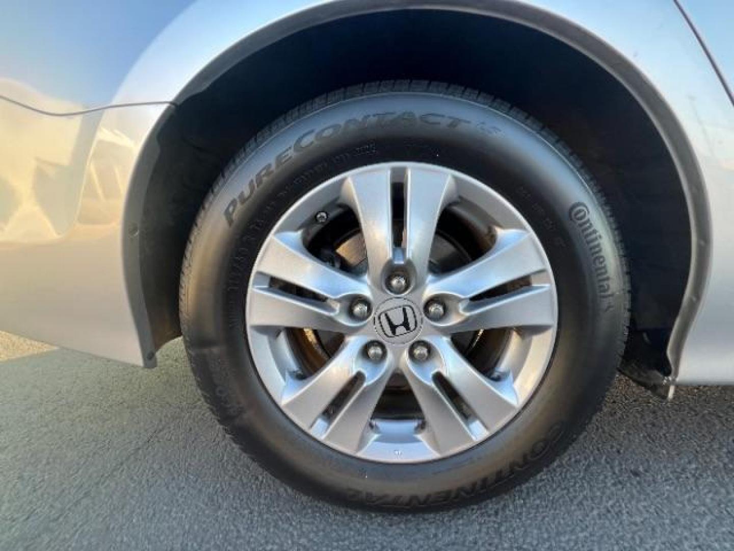 2012 Alabaster Silver Metallic /Black Leather Interior Honda Accord SE Sedan AT (1HGCP2F66CA) with an 2.4L L4 DOHC 16V engine, 5-Speed Automatic transmission, located at 940 North Main Street, Cedar City, UT, 84720, (435) 628-0023, 37.692936, -113.061897 - We specialize in helping ALL people get the best financing available. No matter your credit score, good, bad or none we can get you an amazing rate. Had a bankruptcy, divorce, or repossessions? We give you the green light to get your credit back on the road. Low down and affordable payments that fit - Photo#9