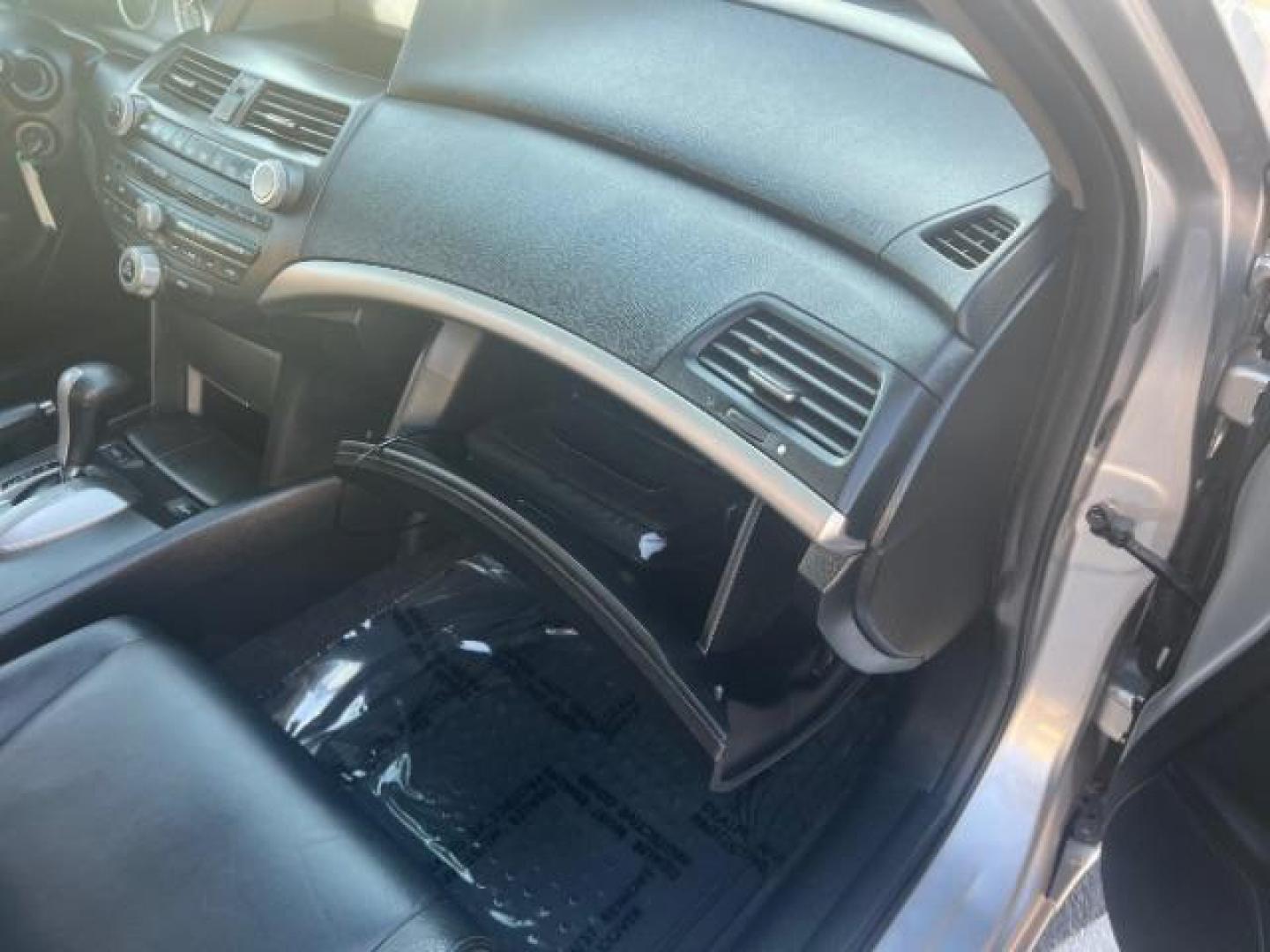 2012 Alabaster Silver Metallic /Black Leather Interior Honda Accord SE Sedan AT (1HGCP2F66CA) with an 2.4L L4 DOHC 16V engine, 5-Speed Automatic transmission, located at 940 North Main Street, Cedar City, UT, 84720, (435) 628-0023, 37.692936, -113.061897 - We specialize in helping ALL people get the best financing available. No matter your credit score, good, bad or none we can get you an amazing rate. Had a bankruptcy, divorce, or repossessions? We give you the green light to get your credit back on the road. Low down and affordable payments that fit - Photo#30