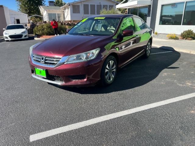 2014 Maroon /Black Interior Honda Accord LX Sedan CVT (1HGCR2F39EA) with an 2.4L L4 DOHC 16V engine, Continuously Variabl transmission, located at 1865 East Red Hills Pkwy, St. George, 84770, (435) 628-0023, 37.120850, -113.543640 - Photo#2