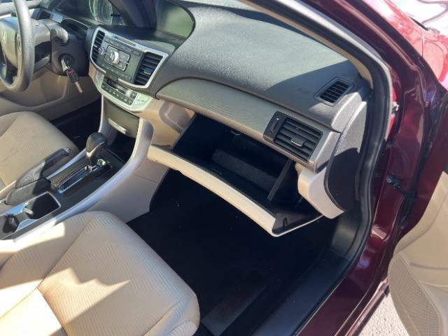 2014 Maroon /Black Interior Honda Accord LX Sedan CVT (1HGCR2F39EA) with an 2.4L L4 DOHC 16V engine, Continuously Variabl transmission, located at 1865 East Red Hills Pkwy, St. George, 84770, (435) 628-0023, 37.120850, -113.543640 - Photo#30