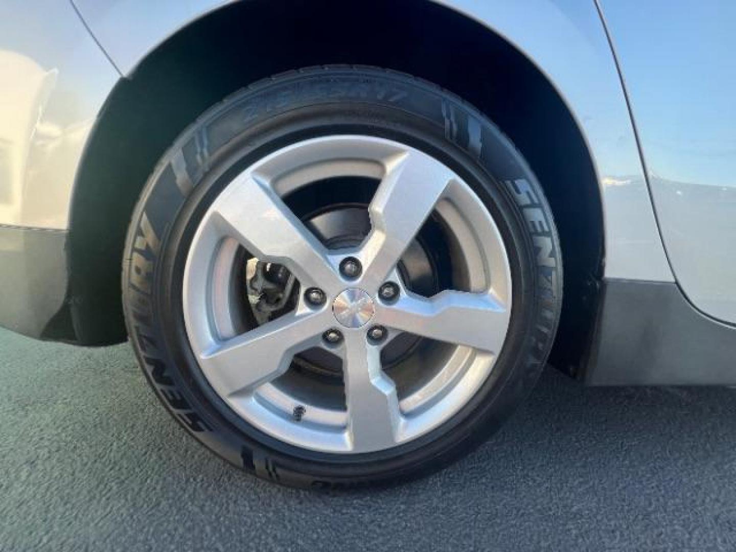 2013 Silver /Black Leather Interior Chevrolet Volt Premium w/ LEP (1G1RF6E44DU) with an 1.4L L4 DOHC 16V PLUG-IN HYBRID engine, Continuously Variable Transmission transmission, located at 1865 East Red Hills Pkwy, St. George, 84770, (435) 628-0023, 37.120850, -113.543640 - ***This vehicle qualifies for the EV/Hybrid tax rebate of up to $4,000*** We are setup with the IRS to recieve direct payments within 72 hours. We file the rebate online with IRS and can credit it to your down payment, reduce the sales price OR give you cashback!! These cars will not last and can o - Photo#11