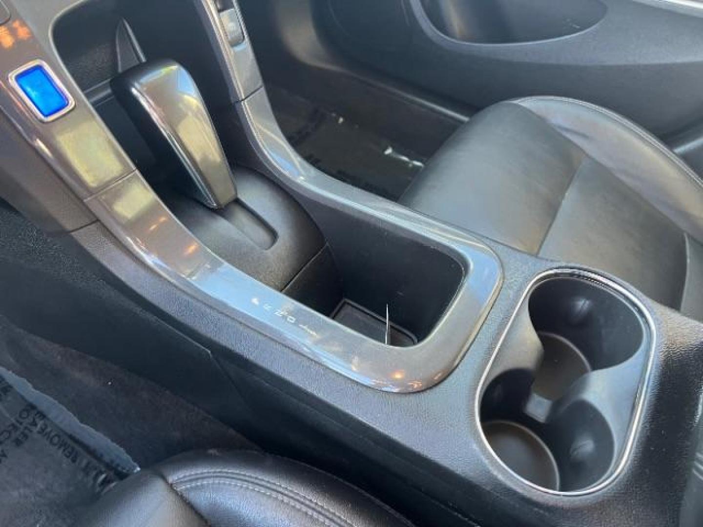 2013 Silver /Black Leather Interior Chevrolet Volt Premium w/ LEP (1G1RF6E44DU) with an 1.4L L4 DOHC 16V PLUG-IN HYBRID engine, Continuously Variable Transmission transmission, located at 1865 East Red Hills Pkwy, St. George, 84770, (435) 628-0023, 37.120850, -113.543640 - ***This vehicle qualifies for the EV/Hybrid tax rebate of up to $4,000*** We are setup with the IRS to recieve direct payments within 72 hours. We file the rebate online with IRS and can credit it to your down payment, reduce the sales price OR give you cashback!! These cars will not last and can o - Photo#19