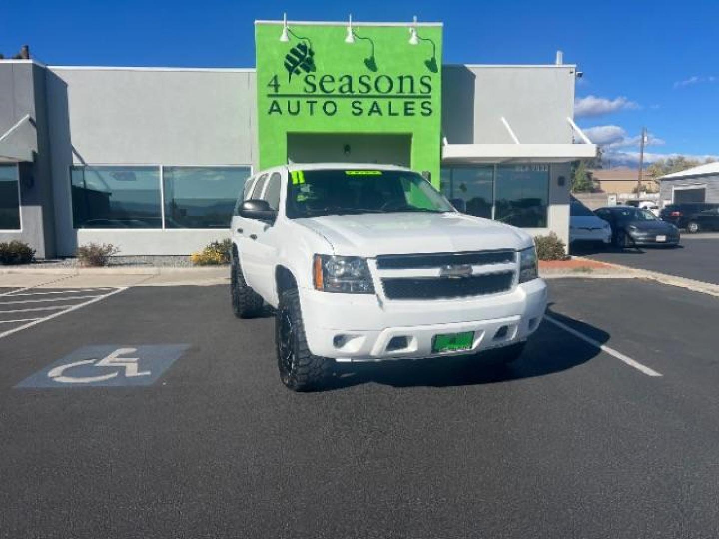 2011 White /Black Leather Interior Chevrolet Tahoe Police (1GNSK2E06BR) with an 5.3L V8 OHV 16V FFV engine, 6-Speed Automatic transmission, located at 940 North Main Street, Cedar City, UT, 84720, (435) 628-0023, 37.692936, -113.061897 - We specialize in helping ALL people get the best financing available. No matter your credit score, good, bad or none we can get you an amazing rate. Had a bankruptcy, divorce, or repossessions? We give you the green light to get your credit back on the road. Low down and affordable payments that fit - Photo#0