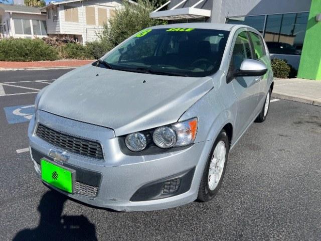 2013 Silver Ice Metallic /Dark Pewter/Dark Titanium Cloth Interior Chevrolet Sonic LT Auto 5-Door (1G1JC6SG9D4) with an 1.8L L4 DOHC 24V engine, 6-Speed Automatic transmission, located at 940 North Main Street, Cedar City, UT, 84720, (435) 628-0023, 37.692936, -113.061897 - We specialize in helping ALL people get the best financing available. No matter your credit score, good, bad or none we can get you an amazing rate. Had a bankruptcy, divorce, or repossessions? We give you the green light to get your credit back on the road. Low down and affordable payments that fit- Photo#2
