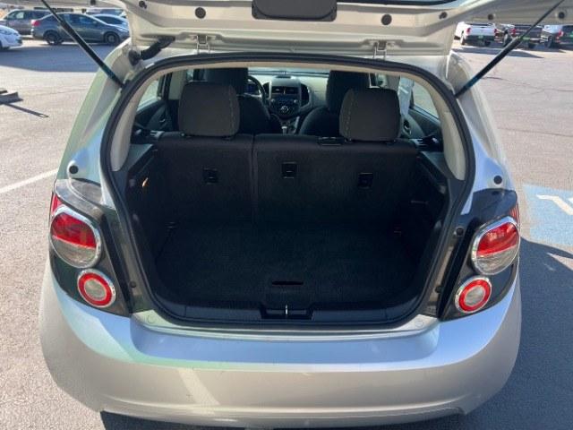 2013 Silver Ice Metallic /Dark Pewter/Dark Titanium Cloth Interior Chevrolet Sonic LT Auto 5-Door (1G1JC6SG9D4) with an 1.8L L4 DOHC 24V engine, 6-Speed Automatic transmission, located at 940 North Main Street, Cedar City, UT, 84720, (435) 628-0023, 37.692936, -113.061897 - We specialize in helping ALL people get the best financing available. No matter your credit score, good, bad or none we can get you an amazing rate. Had a bankruptcy, divorce, or repossessions? We give you the green light to get your credit back on the road. Low down and affordable payments that fit- Photo#22