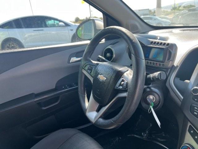 2013 Silver Ice Metallic /Dark Pewter/Dark Titanium Cloth Interior Chevrolet Sonic LT Auto 5-Door (1G1JC6SG9D4) with an 1.8L L4 DOHC 24V engine, 6-Speed Automatic transmission, located at 940 North Main Street, Cedar City, UT, 84720, (435) 628-0023, 37.692936, -113.061897 - We specialize in helping ALL people get the best financing available. No matter your credit score, good, bad or none we can get you an amazing rate. Had a bankruptcy, divorce, or repossessions? We give you the green light to get your credit back on the road. Low down and affordable payments that fit- Photo#28