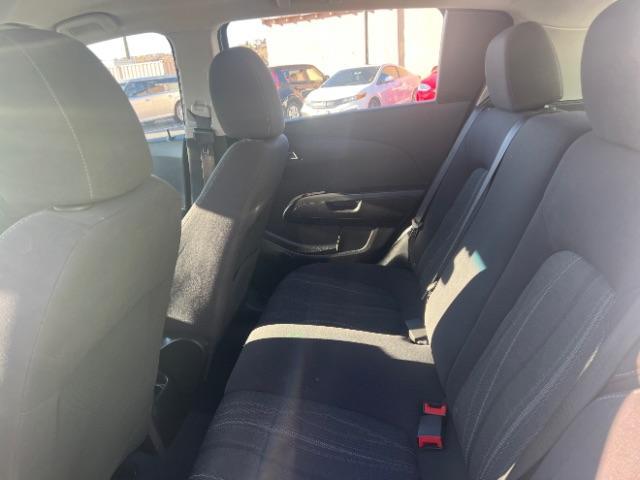 2013 Silver Ice Metallic /Dark Pewter/Dark Titanium Cloth Interior Chevrolet Sonic LT Auto 5-Door (1G1JC6SG9D4) with an 1.8L L4 DOHC 24V engine, 6-Speed Automatic transmission, located at 1865 East Red Hills Pkwy, St. George, 84770, (435) 628-0023, 37.120850, -113.543640 - We specialize in helping ALL people get the best financing available. No matter your credit score, good, bad or none we can get you an amazing rate. Had a bankruptcy, divorce, or repossessions? We give you the green light to get your credit back on the road. Low down and affordable payments that fit - Photo#21