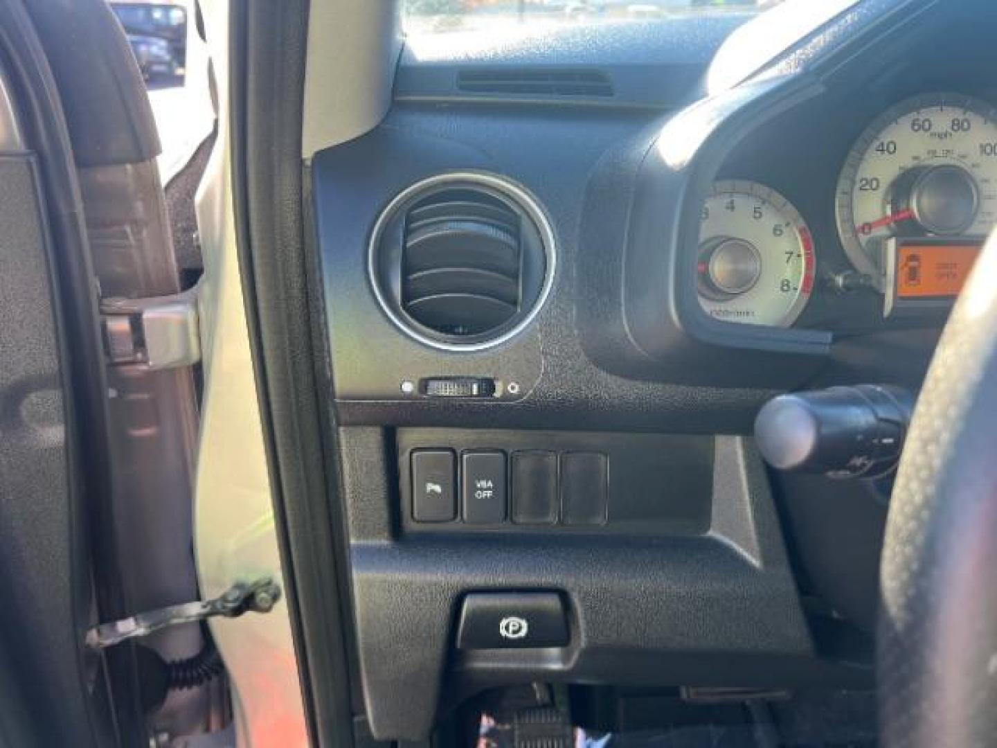 2011 Alabaster Silver Metallic /Black Leather Interior Honda Pilot Touring 4WD 5-Spd AT with DVD (5FNYF4H98BB) with an 3.5L V6 SOHC 24V engine, 5-Speed Automatic transmission, located at 940 North Main Street, Cedar City, UT, 84720, (435) 628-0023, 37.692936, -113.061897 - Photo#15
