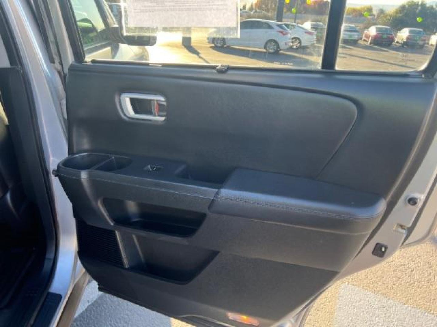 2011 Alabaster Silver Metallic /Black Leather Interior Honda Pilot Touring 4WD 5-Spd AT with DVD (5FNYF4H98BB) with an 3.5L V6 SOHC 24V engine, 5-Speed Automatic transmission, located at 940 North Main Street, Cedar City, UT, 84720, (435) 628-0023, 37.692936, -113.061897 - Photo#34