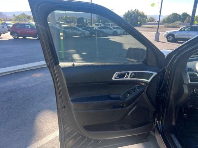 2015 Tuxedo Black Metallic /Charcoal Black, leather Ford Explorer Limited 4WD (1FM5K8F88FG) with an 3.5L V6 DOHC 24V engine, 6-Speed Automatic transmission, located at 1865 East Red Hills Pkwy, St. George, 84770, (435) 628-0023, 37.120850, -113.543640 - Want a loaded Explorer with 4WD confidence? This Tuxedo Black 2015 Ford Explorer Limited 4WD brings a 3.5L V6, 6-speed automatic, and charcoal black leather - premium 3-row comfort for Southern Utah families. We specialize in in-house financing and work with all credit types - good, fair, challenge- Photo#12