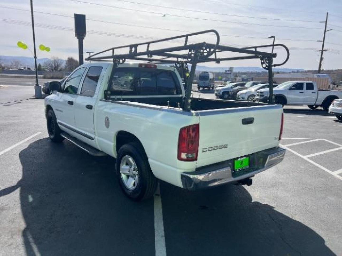 2002 Bright White /Dark Slate Gray Cloth Dodge Ram 1500 ST Quad Cab Short Bed 2WD (3D7HA18N22G) with an 4.7L V8 SOHC 16V engine, 4-Speed Automatic transmission, located at 1865 East Red Hills Pkwy, St. George, 84770, (435) 628-0023, 37.120850, -113.543640 - We specialize in helping ALL people get the best financing available. No matter your credit score, good, bad or none we can get you an amazing rate. Had a bankruptcy, divorce, or repossessions? We give you the green light to get your credit back on the road. Low down and affordable payments that fit - Photo#4