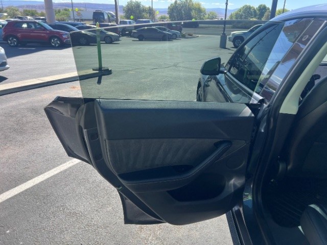 2020 Midnight Silver Metallic /All Black, leatherette Tesla Model Y Performance (5YJYGDEF5LF) with an ELECTRIC engine, 1-Speed Automatic transmission, located at 1865 East Red Hills Pkwy, St. George, 84770, (435) 628-0023, 37.120850, -113.543640- Photo#20