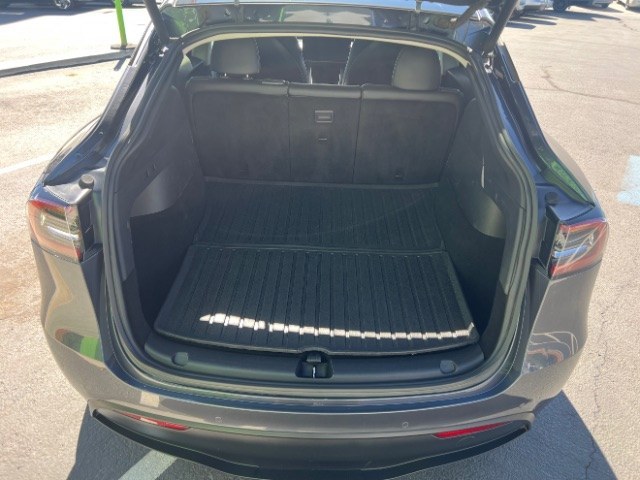 2020 Midnight Silver Metallic /All Black, leatherette Tesla Model Y Performance (5YJYGDEF5LF) with an ELECTRIC engine, 1-Speed Automatic transmission, located at 1865 East Red Hills Pkwy, St. George, 84770, (435) 628-0023, 37.120850, -113.543640- Photo#24